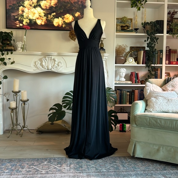 La Femme 28547 Plunge Neck A-Line Gown - Picture 2 of 9